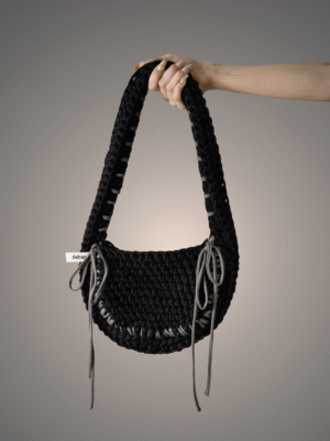 Long stringed bag